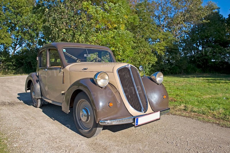 Vintage Steyr 100