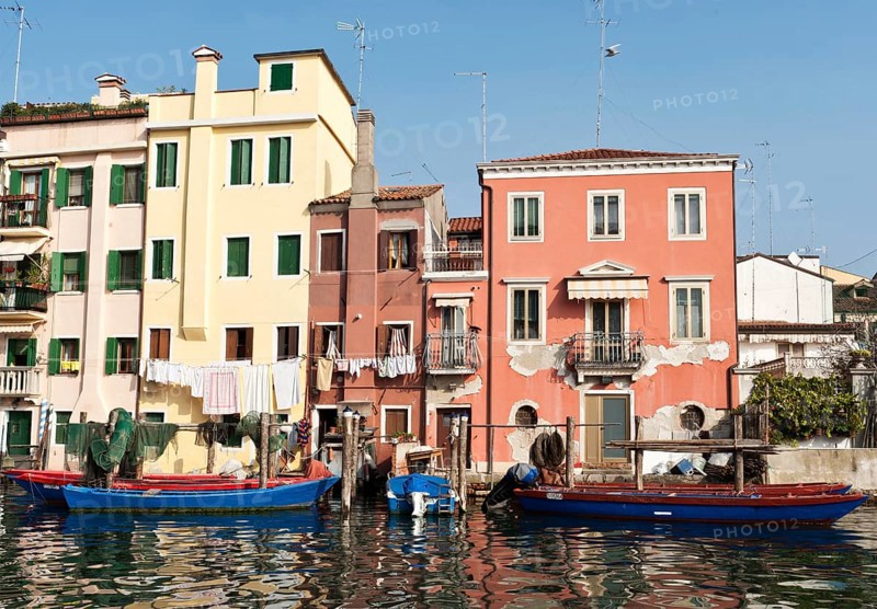 Houses and fishing boats on the Canal Vena