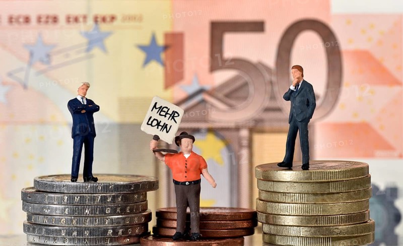 Symbolic image for capital