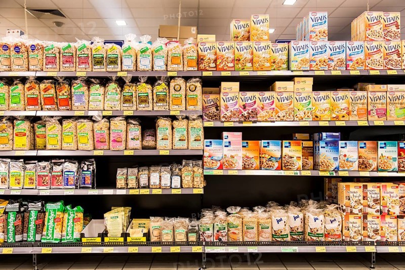 Shelf with various cereals