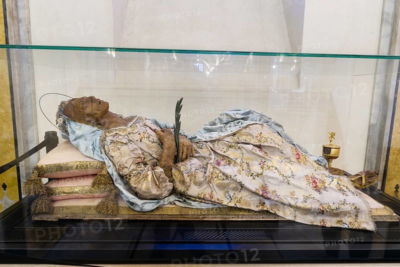 The mortal remains of the saint Santa Columba