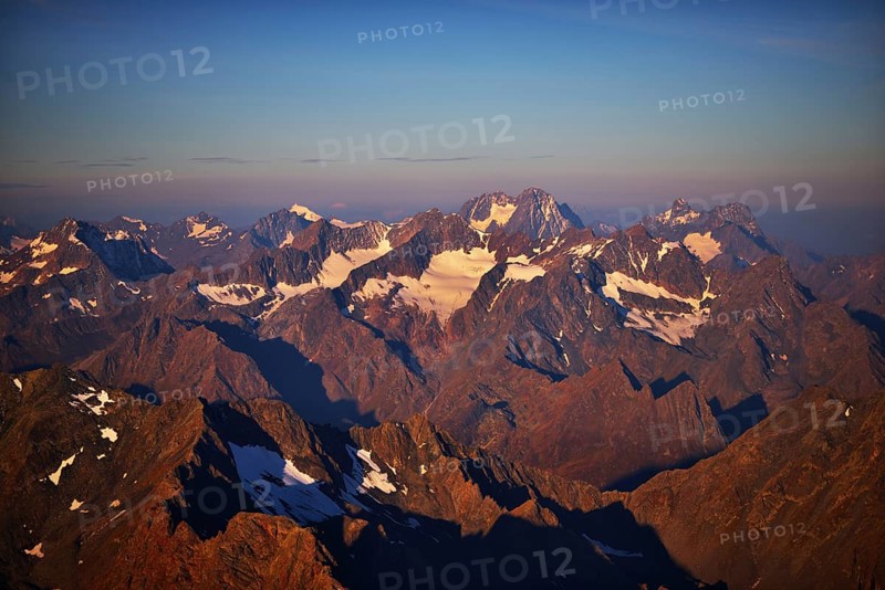 Otztal Alps and the Kaunergrat Range with Mt Watzespitze