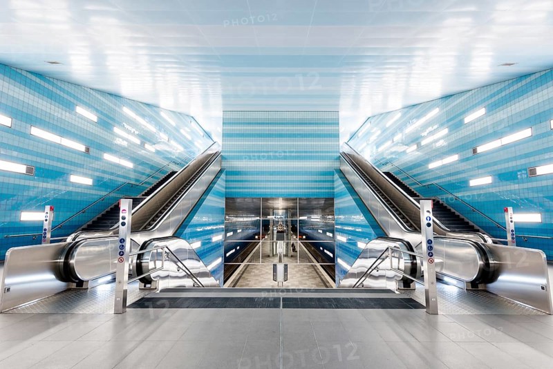 Uberseequartier U-Bahn station