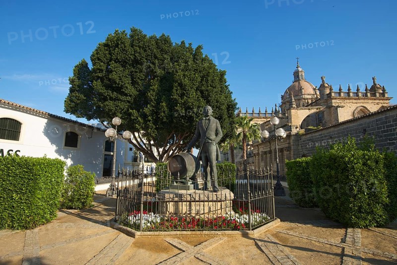 Statue