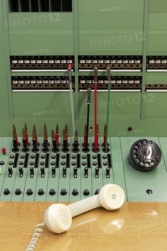 Analog telephone exchange panel
