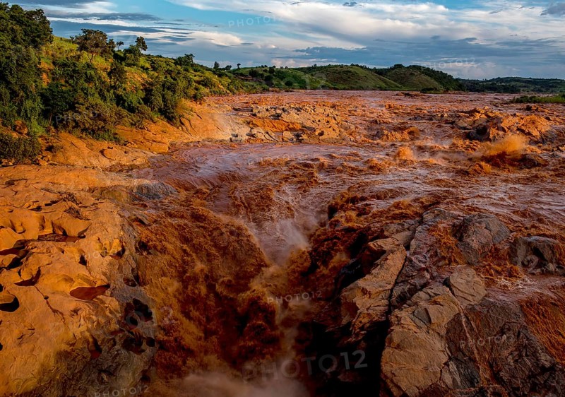 Raging Betsiboka River near Mahajanga