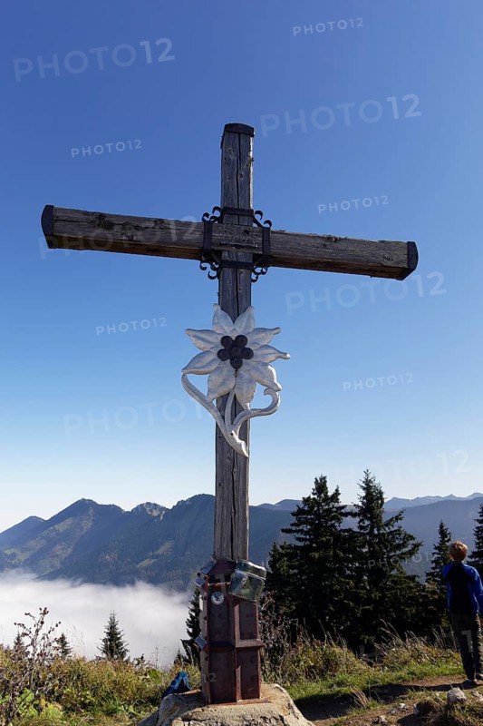 Summit cross