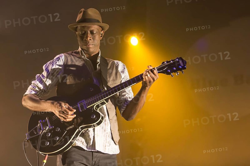 The American singer and songwriter Keb Mo