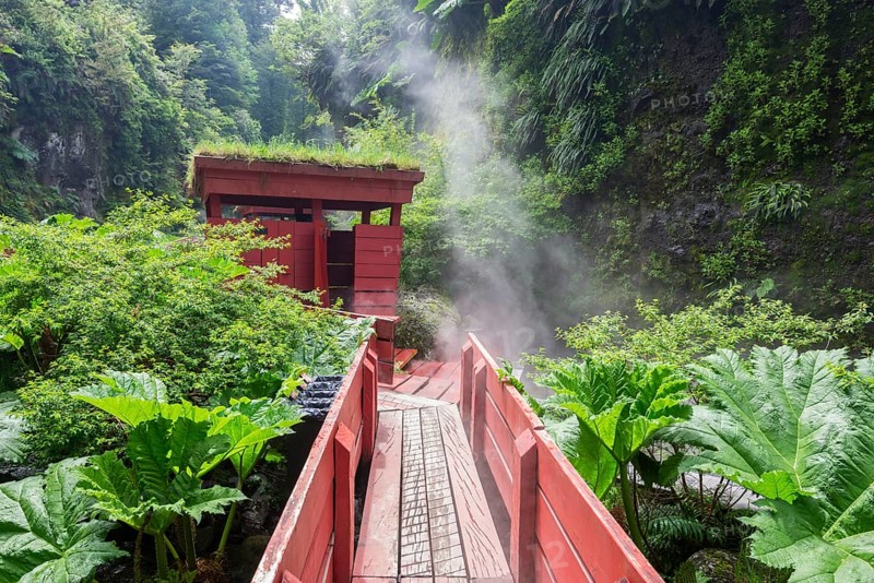 Cabana of the Termas Geometricas
