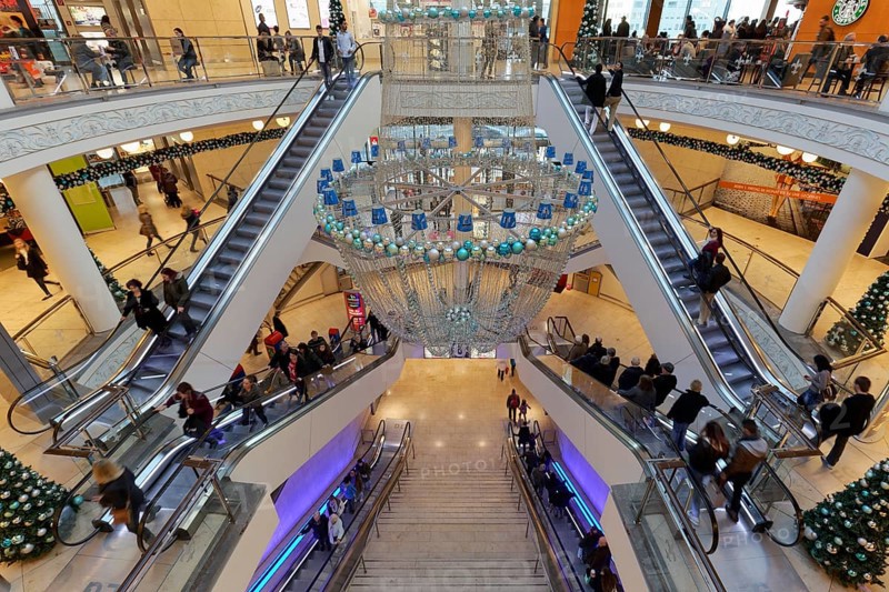 Shopping mall with Christmas decoration