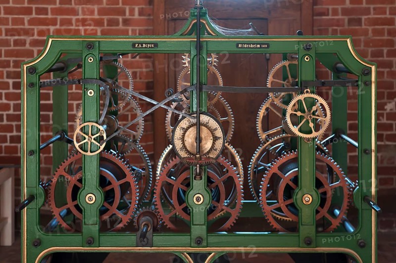 Cast iron mechanical control of the clock tower from 1910-1978