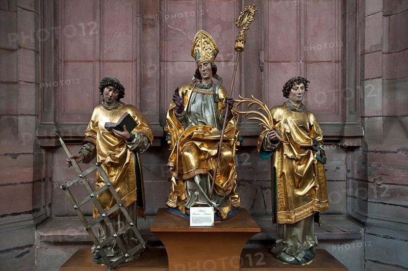 Statues of saints