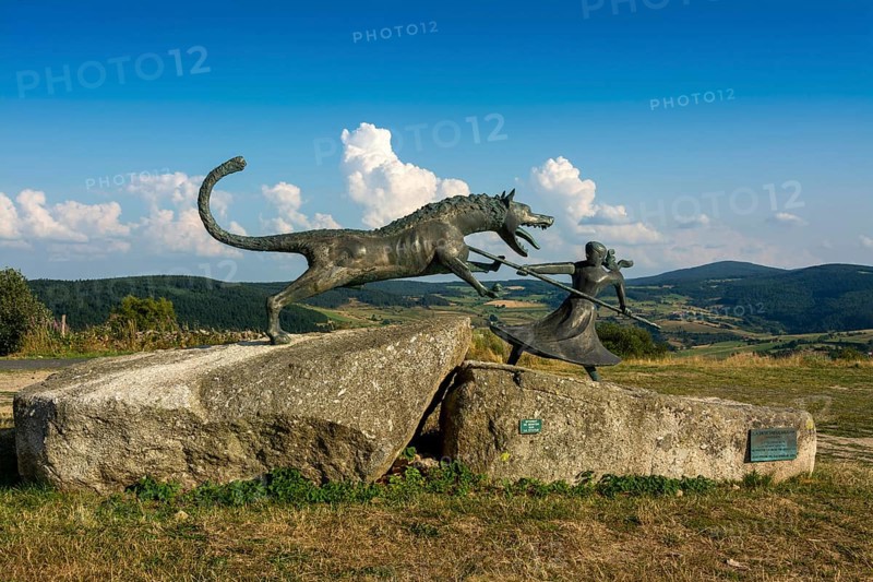 Sculpture of the Beast of Gevaudan