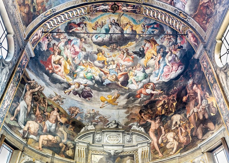 Apse with fresco