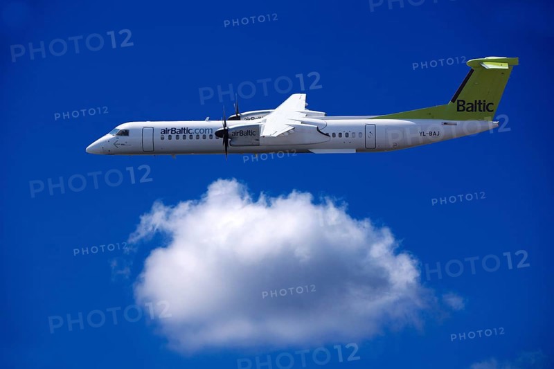 Aircraft YL-BAJ Air Baltic De Havilland Dash 8 in flight