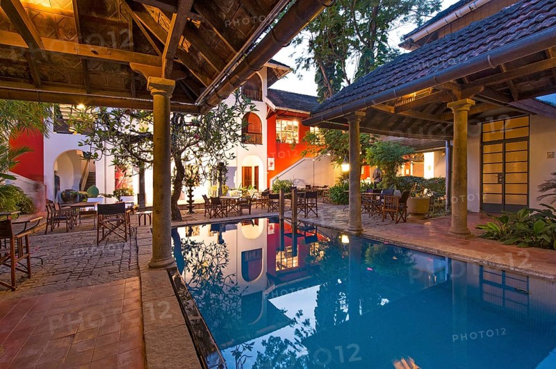 Courtyard with swimming pool