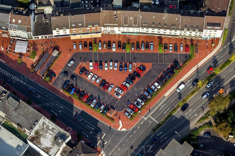 Triangular parking lot Am Neutor