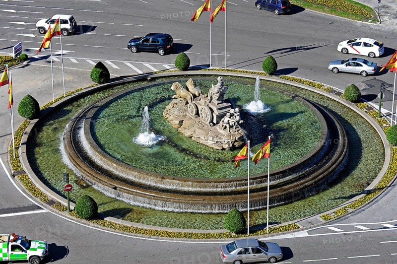 Fuente de Cibeles fountain