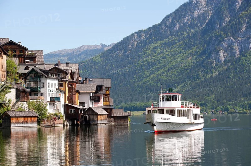 Lake Hallstatt or Hallstatter See lake