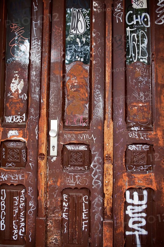 Entrance with graffiti