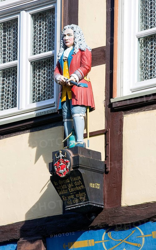 Statue of the doctor and miracle healer Dr. Eisenbarth at his last residence