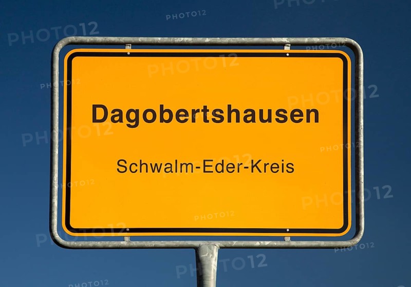 City limits sign