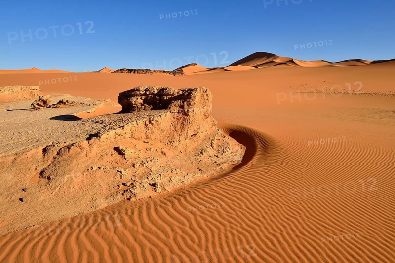 Sand dunes of In Tehak