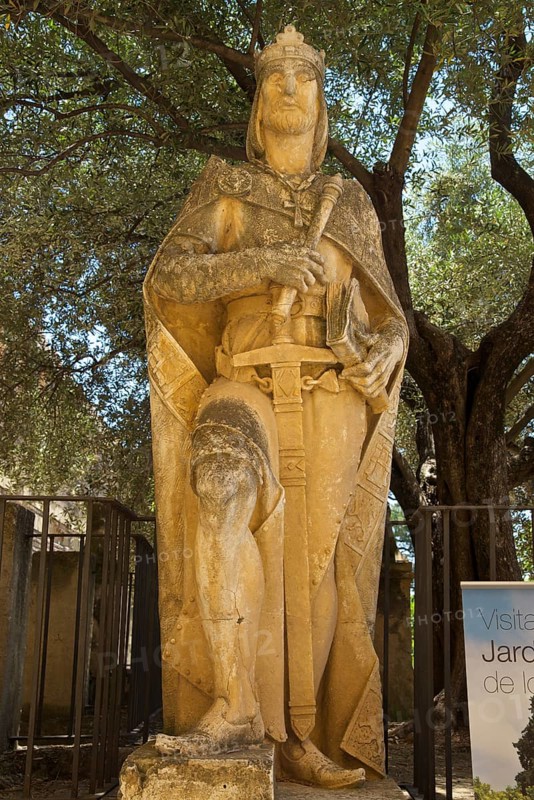 Statue in the Alcazar de los Reyes Cristianos
