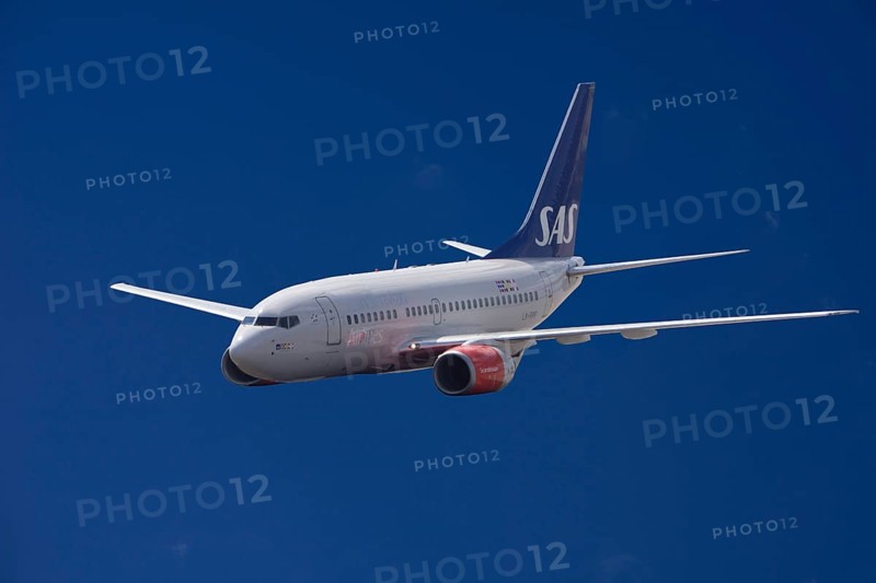 LN-RRR SAS Scandinavian Airlines Boeing 737-683 in flight