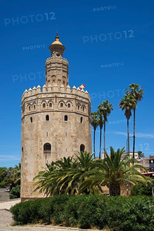 Torre del Oro on the waterfront of the Rio Guadalquivir