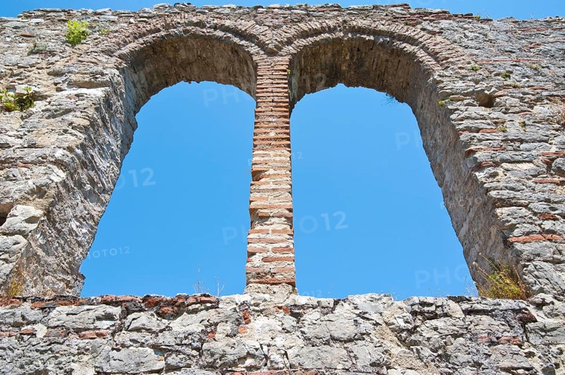 Stone arch