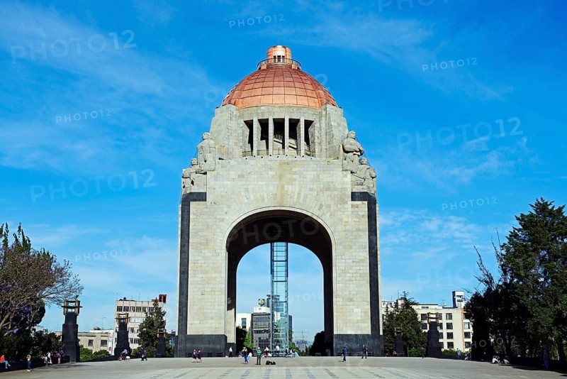Monument to the Revolution