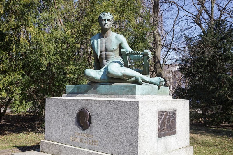 Memorial statue of Heinrich von Kleist