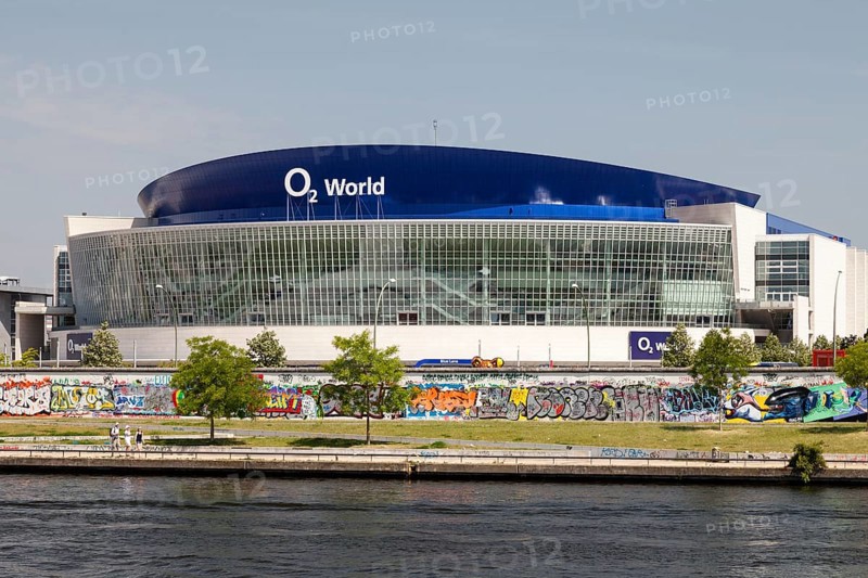 O2 World