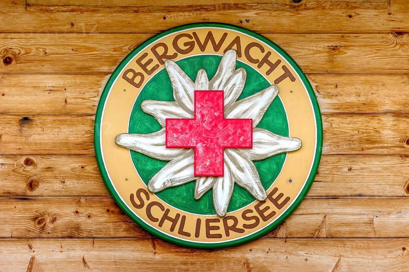 Logo of the Schliersee mountain rescue service