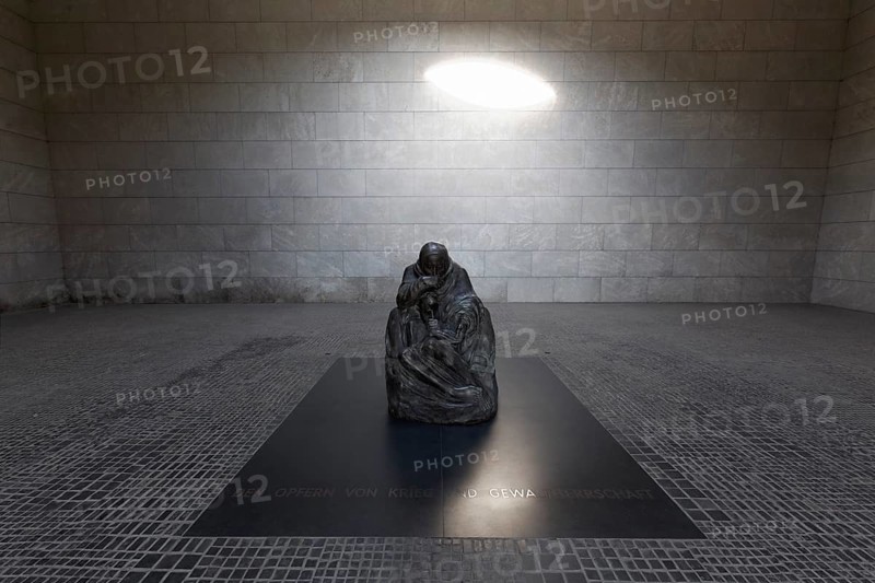 Sculpture Mother with Dead Son by Kathe Kollwitz