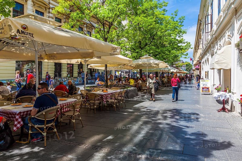 Sidewalk cafes