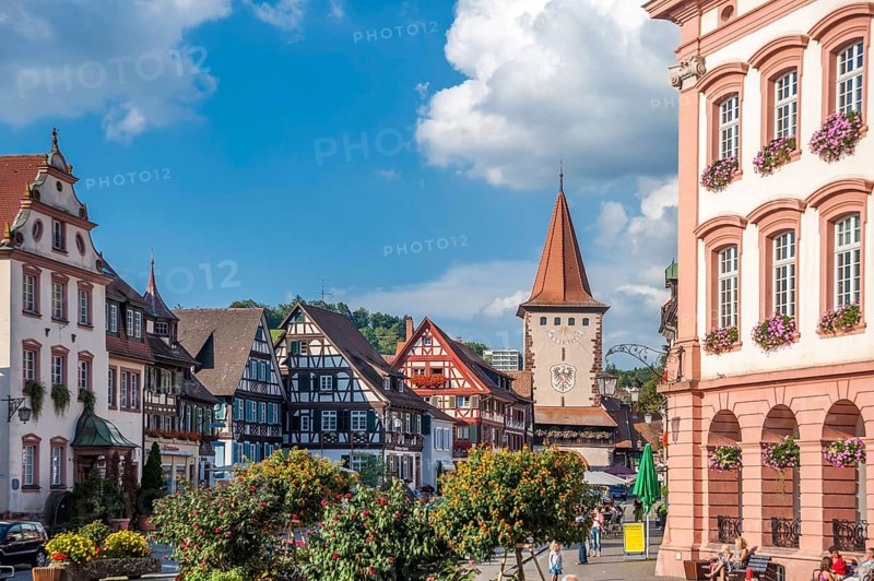 Old town with Obertorturm