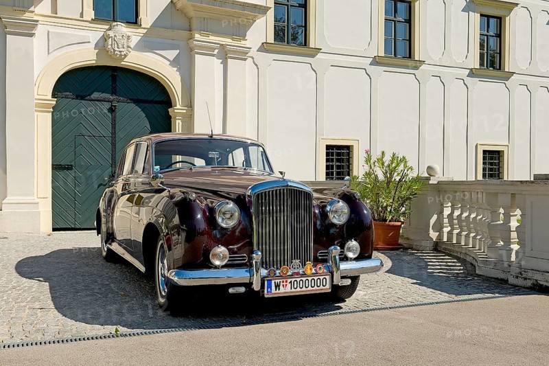 Bentley S1