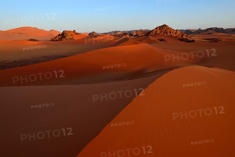 Evening twilight over the sand dunes of Tin Merzouga