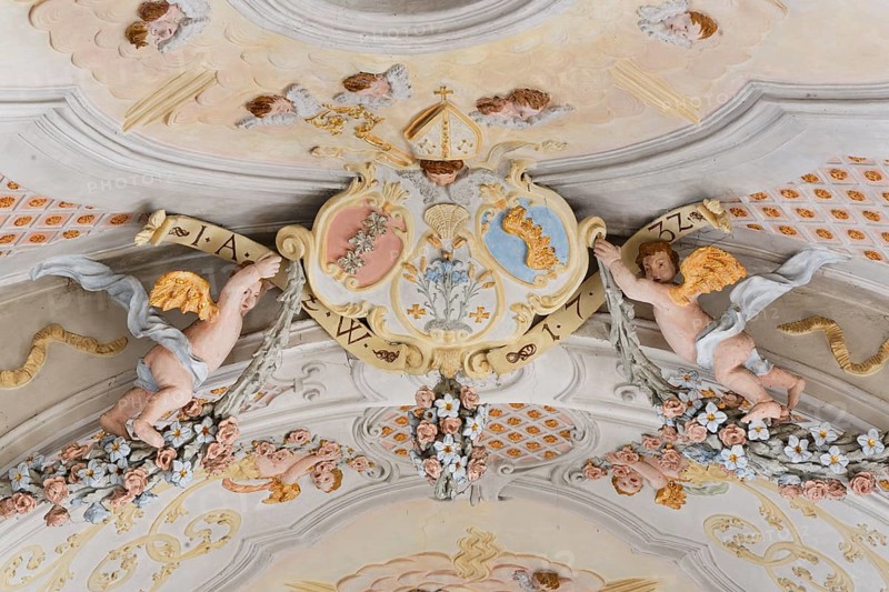 Detail on the ceiling