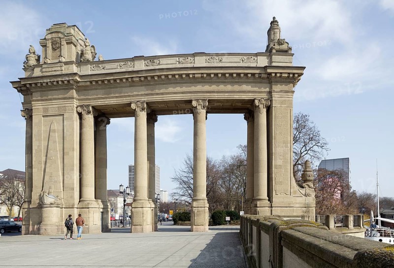 Charlottenburg Gate