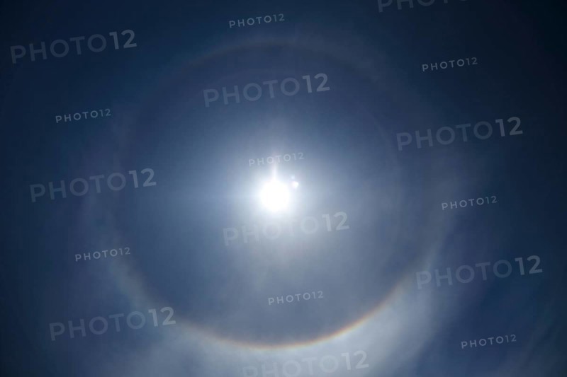 Ring around the sun