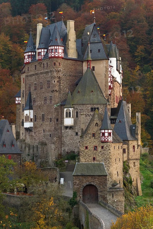 Hilltop castle of Burg Eltz
