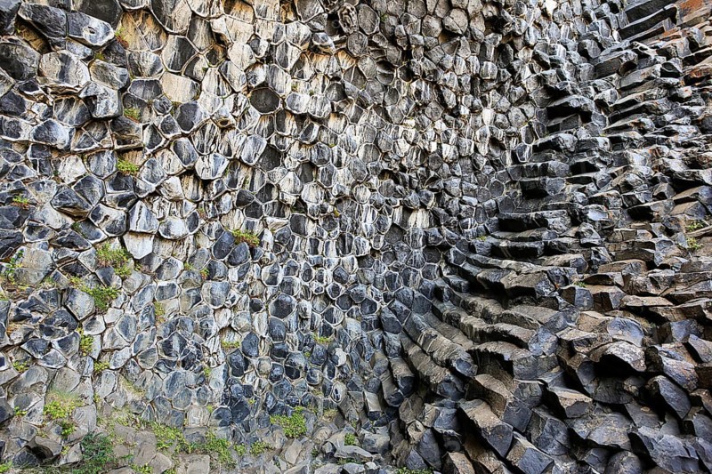 Hexagonal basalt columns