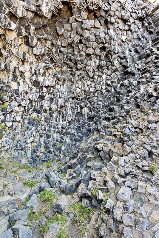 Hexagonal basalt columns
