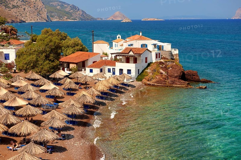 Vlychos village and beach