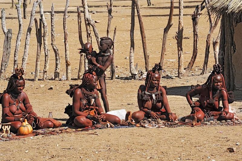 Women selling souvenirs in a Himba village