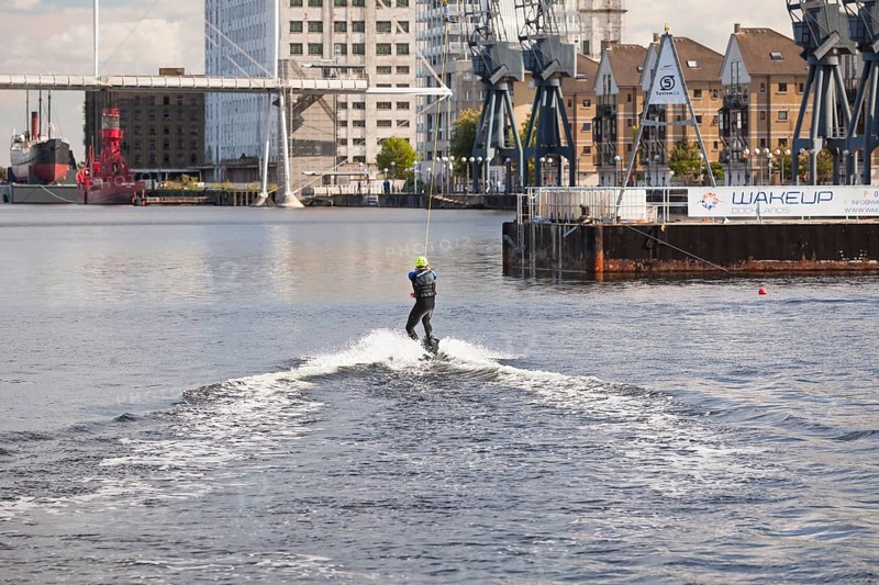 Cable wakeboarding and wakeskating at Royal Victoria Docks in London