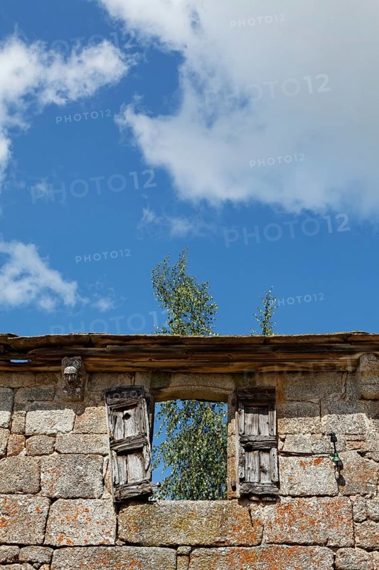 Ruined house near Saint Alban sur Limagnole